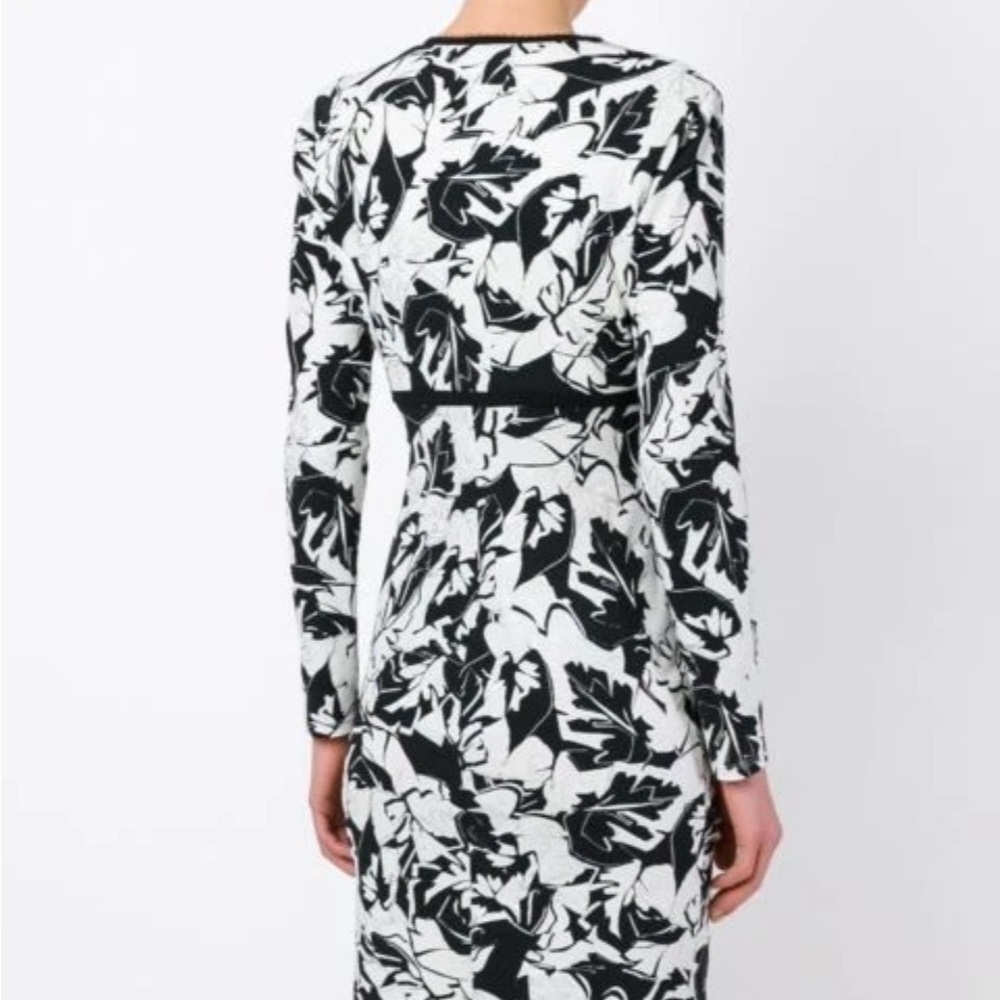 Roberto Cavalli Black & White Floral V-Neck Long-Sleeve Knee Length Size 46 - Picture 3 of 9